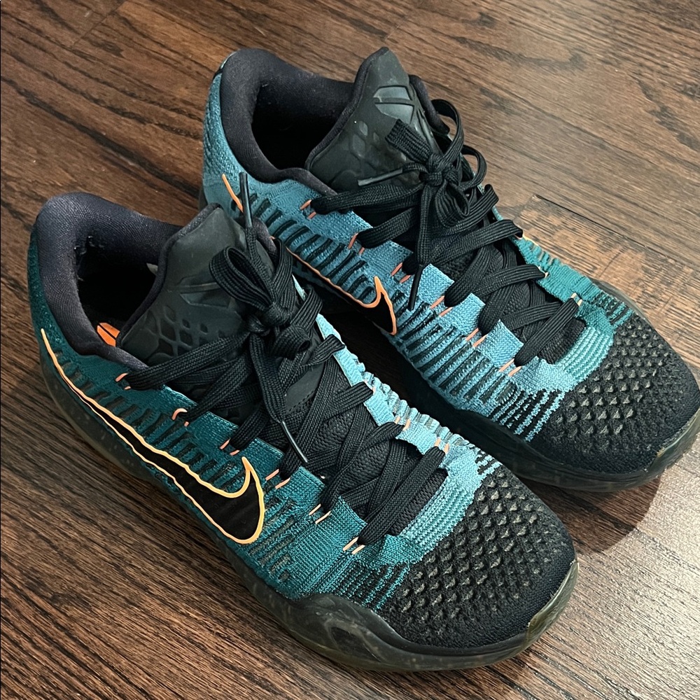 Nike Men’s Kobe elite